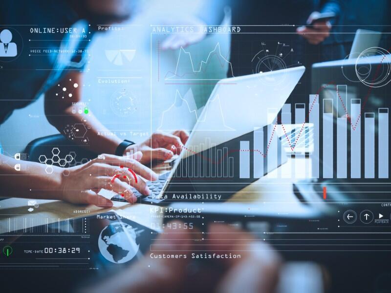 Zoho Analytics vs