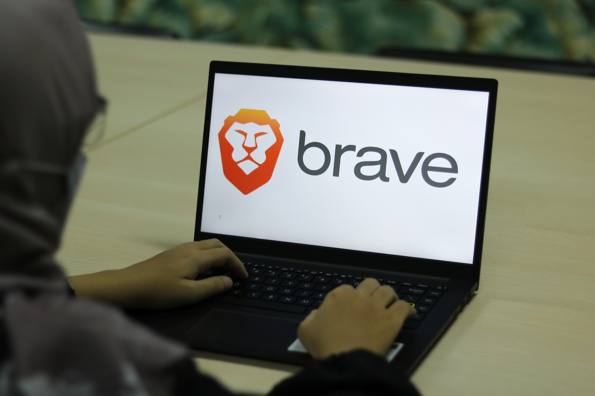 Brave uses Goggle to show only cybersecurity websites.